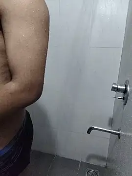 Snapshot of hottboy_39 chatting on May 3, 2026, 10:54 am hottboy 39 online show from May 3, 2026, 10:54 am