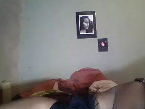 Snapshot of Moorella1 chatting on March 19, 2025, 6:03 am Moorella1 online show from March 19, 2025, 6:03 am