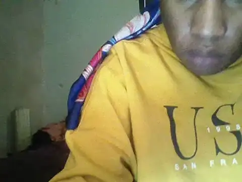 Snapshot of Moorella1 chatting on March 19, 2025, 9:06 am Moorella1 online show from March 19, 2025, 9:06 am