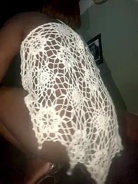 Snapshot of Moorella1 chatting on October 10, 2025, 9:25 pm Moorella1 online show from October 10, 2025, 9:25 pm