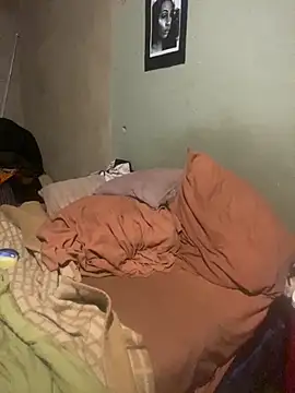 Snapshot of Moorella1 chatting on December 1, 2025, 7:19 pm Moorella1 online show from December 1, 2025, 7:19 pm