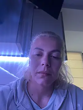 Snapshot of tanyagrey chatting on May 28, 2026, 6:00 am tanyagrey online show from May 28, 2026, 6:00 am