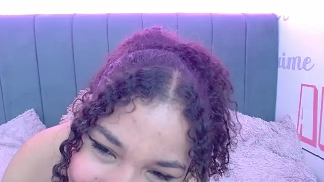 Snapshot of KittyBrookex chatting on January 27, 2025, 7:24 pm KittyBrookex online show from January 27, 2025, 7:24 pm