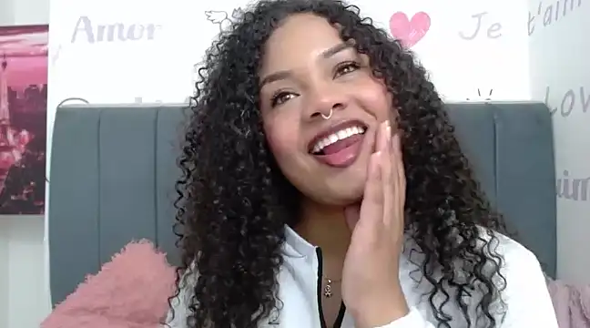 Snapshot of KittyBrookex chatting on February 24, 2025, 1:42 pm KittyBrookex online show from February 24, 2025, 1:42 pm