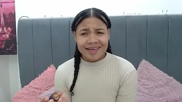 Snapshot of KittyBrookex chatting on March 19, 2025, 1:40 pm KittyBrookex online show from March 19, 2025, 1:40 pm