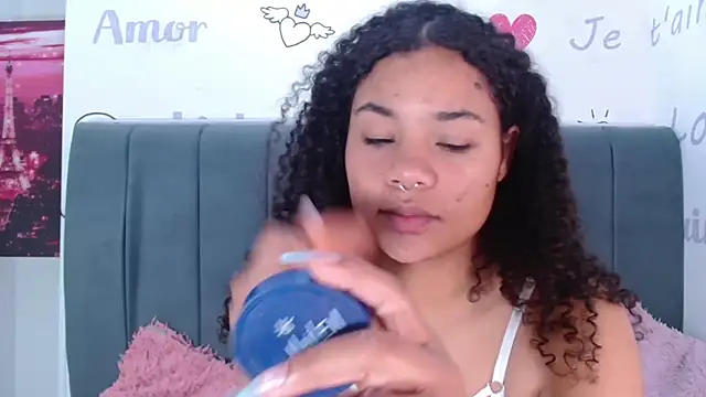 Snapshot of KittyBrookex chatting on October 29, 2025, 2:19 pm KittyBrookex online show from October 29, 2025, 2:19 pm