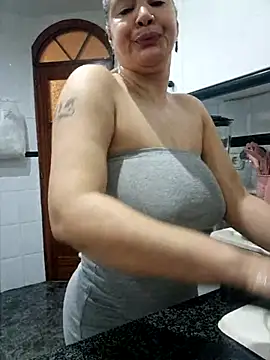 lamorbosa37 online show from January 30, 2025, 5:17 pm