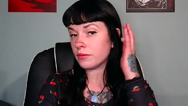 Marcelinegoddess online show from November 2, 2025, 3:53 am