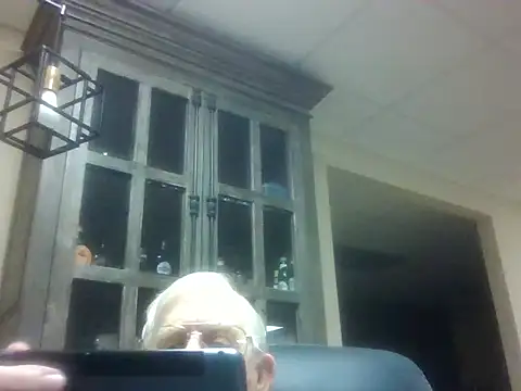 Snapshot of bootlegmanz chatting on July 18, 2026, 3:49 pm bootlegmanz online show from July 18, 2026, 3:49 pm