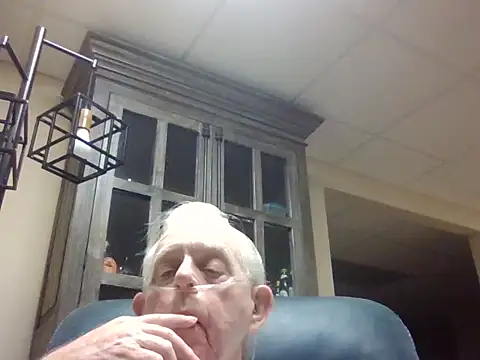 Snapshot of bootlegmanz chatting on July 22, 2026, 11:02 am bootlegmanz online show from July 22, 2026, 11:02 am