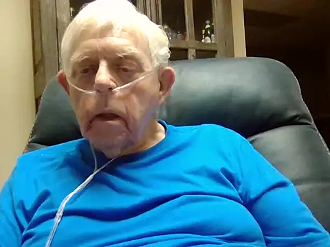Snapshot of bootlegmanz chatting on July 24, 2026, 2:53 am bootlegmanz online show from July 24, 2026, 2:53 am