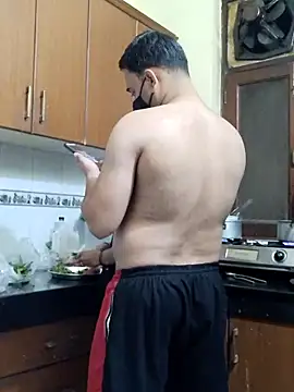 IND COUPLE1 online show from February 11, 2025, 2:02 pm