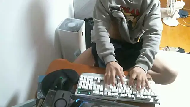 Stellan 0412 online show from February 10, 2026, 4:22 pm