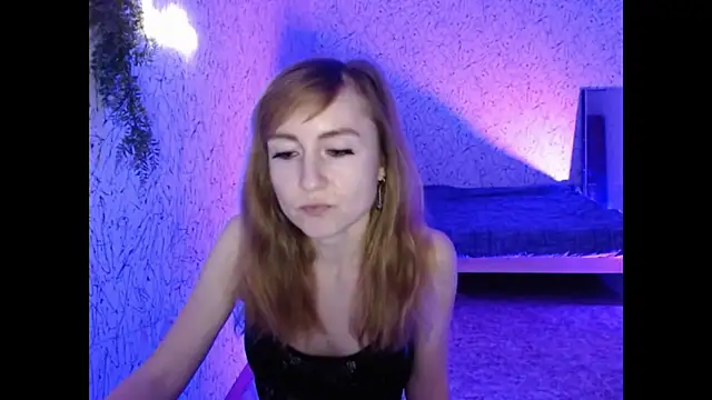 Athena Richards online show from December 7, 2024, 12:35 pm