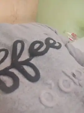 Alonsomadeira online show from February 3, 2026, 3:59 am