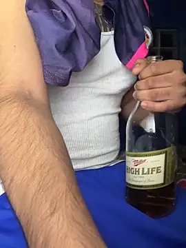 Snapshot of xxkingxx420 chatting on February 17, 2025, 1:47 am xxkingxx420 online show from February 17, 2025, 1:47 am