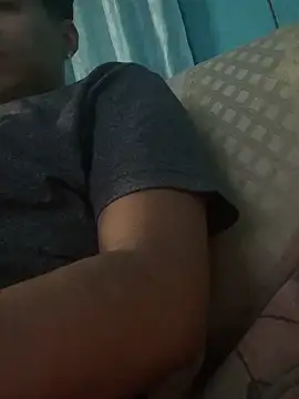 Snapshot of xxkingxx420 chatting on March 23, 2025, 8:37 am xxkingxx420 online show from March 23, 2025, 8:37 am