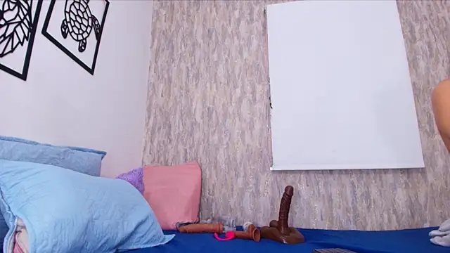 Snapshot of Brandhy_v chatting on November 27, 2025, 11:56 am Brandhy v online show from November 27, 2025, 11:56 am