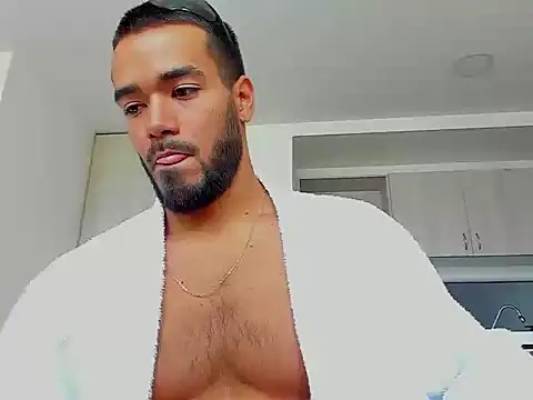 Alexander Martines online show from April 27, 2026, 6:06 pm