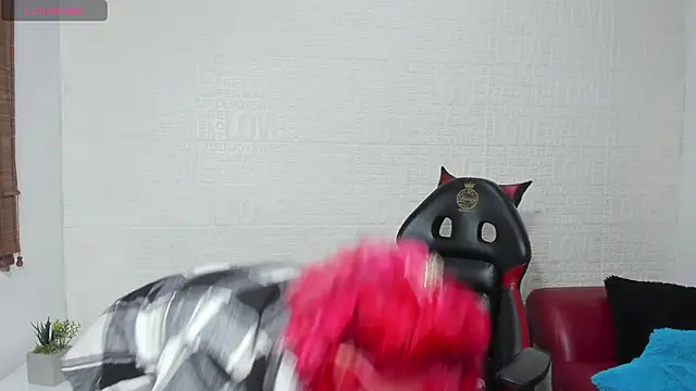 Salomeediaz  online show from March 11, 2025, 2:21 am