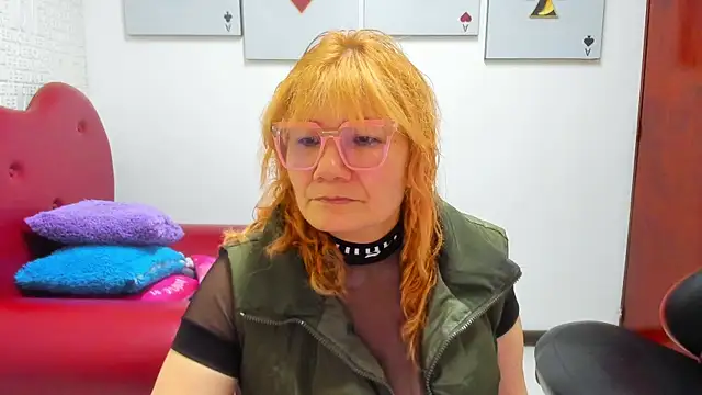 Snapshot of Salomeediaz_ chatting on July 22, 2026, 8:44 pm Salomeediaz online show from July 22, 2026, 8:44 pm