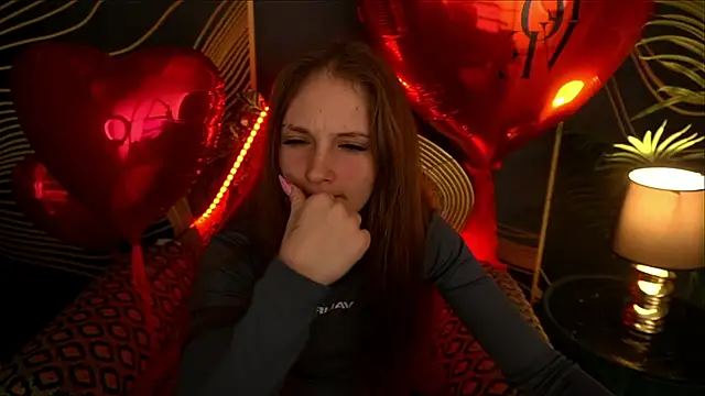 PamelaXX  online show from February 12, 2025, 9:54 pm