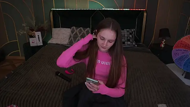 PamelaXX  online show from November 8, 2025, 8:51 pm