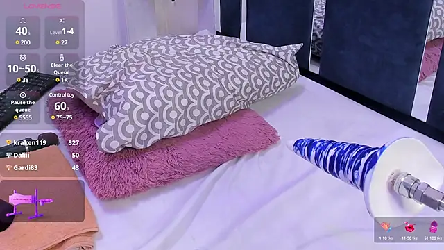 Snapshot of VeronicaRyan chatting on February 19, 2025, 3:27 pm VeronicaRyan online show from February 19, 2025, 3:27 pm