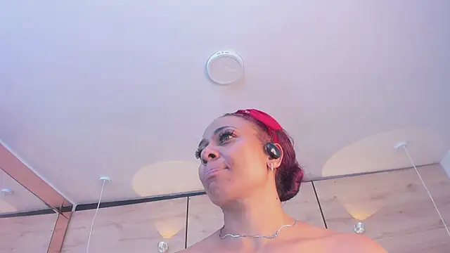 martina touss online show from April 24, 2026, 1:41 am