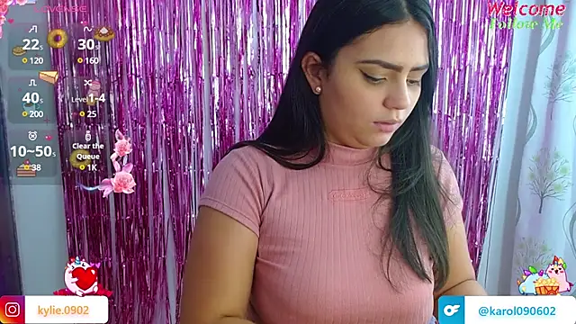 Snapshot of karol_9 chatting on January 28, 2025, 1:29 am karol 9 online show from January 28, 2025, 1:29 am