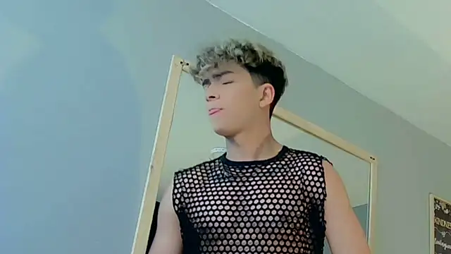 Snapshot of ANDRIUS_24 chatting on January 31, 2025, 1:23 pm ANDRIUS 24 online show from January 31, 2025, 1:23 pm