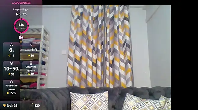 Snapshot of Petite_254 chatting on February 10, 2025, 7:28 pm Petite 254 online show from February 10, 2025, 7:28 pm