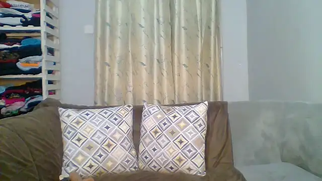 Snapshot of Petite_254 chatting on May 29, 2026, 10:19 pm Petite 254 online show from May 29, 2026, 10:19 pm