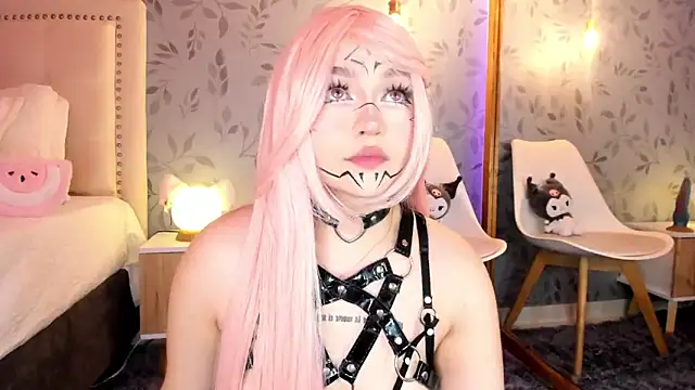 Snapshot of DanielaRuizz chatting on February 23, 2025, 9:22 am DanielaRuizz online show from February 23, 2025, 9:22 am