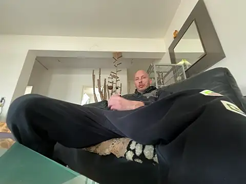 Germankink online show from March 15, 2025, 9:41 am