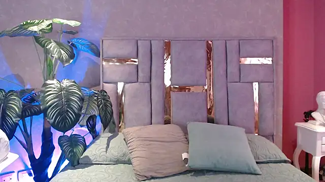 JuliaRose ks online show from September 16, 2025, 12:17 pm