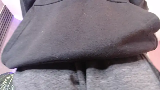 JuliaRose ks online show from September 29, 2025, 12:10 pm