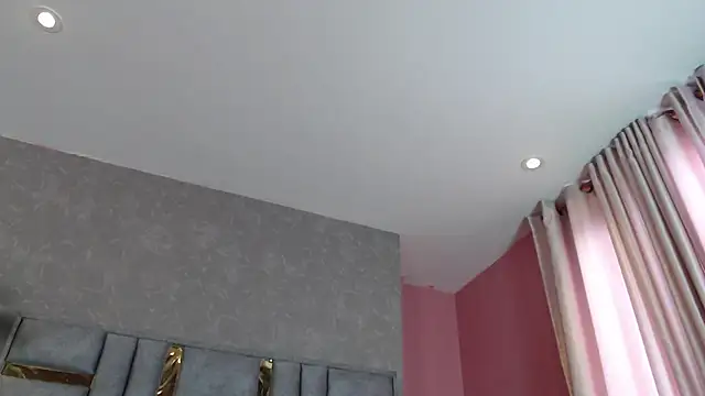 JuliaRose ks online show from October 3, 2025, 11:40 am