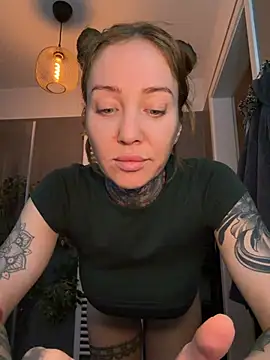 ElenaHaze online show from July 15, 2026, 4:07 am