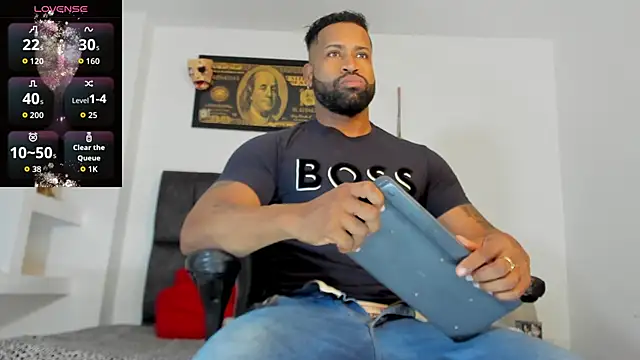 MattRodriguez9 online show from October 18, 2025, 11:11 am