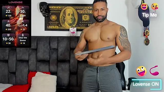 MattRodriguez9 online show from February 14, 2026, 9:28 am