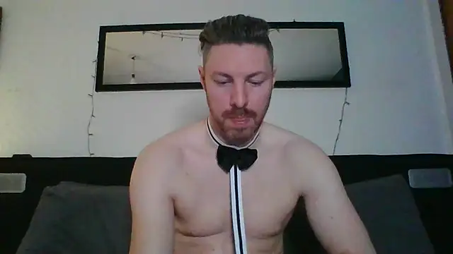 Snapshot of Fit4fun24 chatting on November 5, 2025, 4:29 pm Fit4fun24 online show from November 5, 2025, 4:29 pm