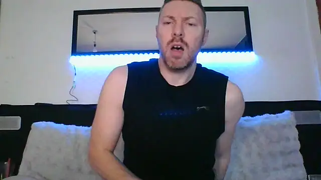 Fit4fun24 online show from March 13, 2026, 6:25 pm