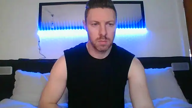Fit4fun24 online show from May 7, 2026, 6:35 pm