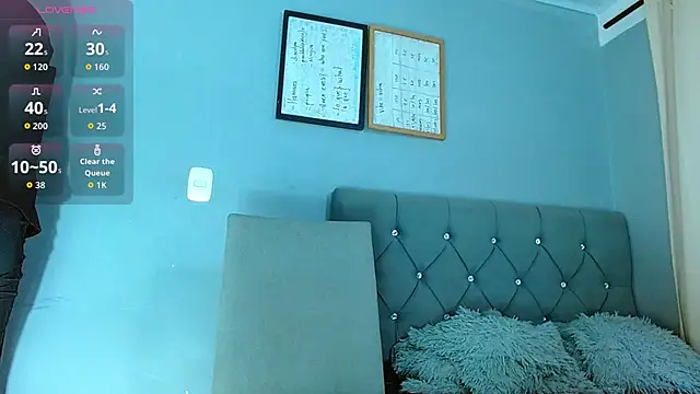 mateoreal1 online show from March 13, 2026, 12:12 pm