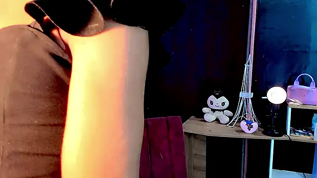 the-horus-girl online show from March 13, 2025, 12:48 am