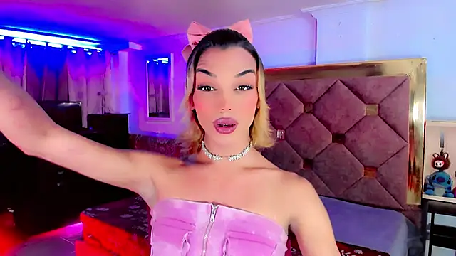 the-horus-girl online show from September 26, 2025, 6:45 pm