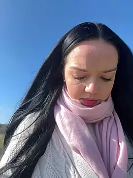 Vanesskaa online show from March 4, 2026, 12:22 pm