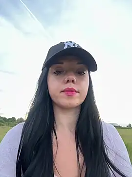 Vanesskaa online show from May 30, 2026, 7:44 pm