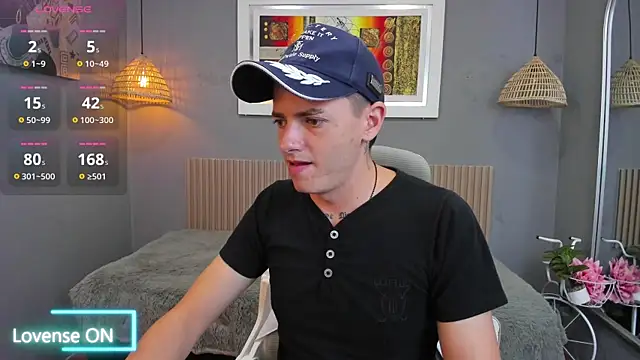 tossetrech online show from November 8, 2025, 3:18 am